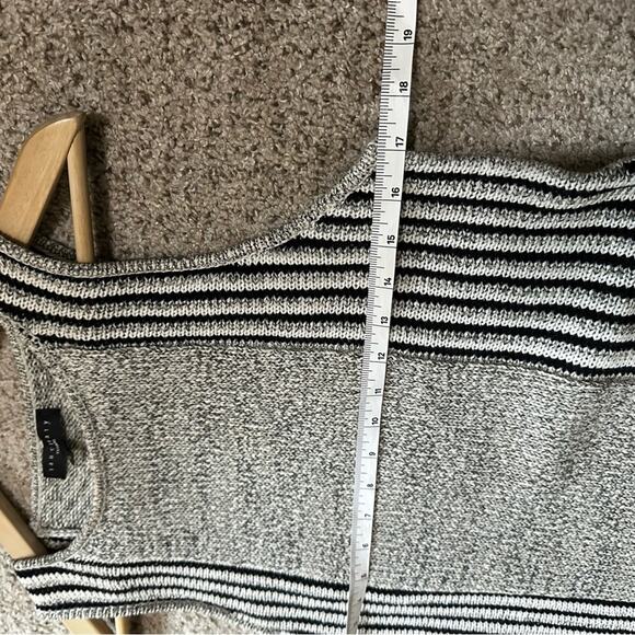 Sanctuary women’s sweater‎ small sleeveless - Picture 6 of 7